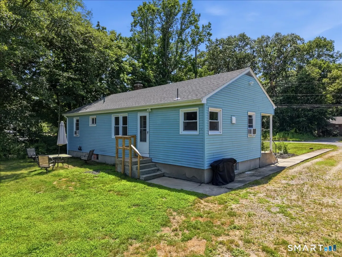 133 Bloomingdale Road Photo 26