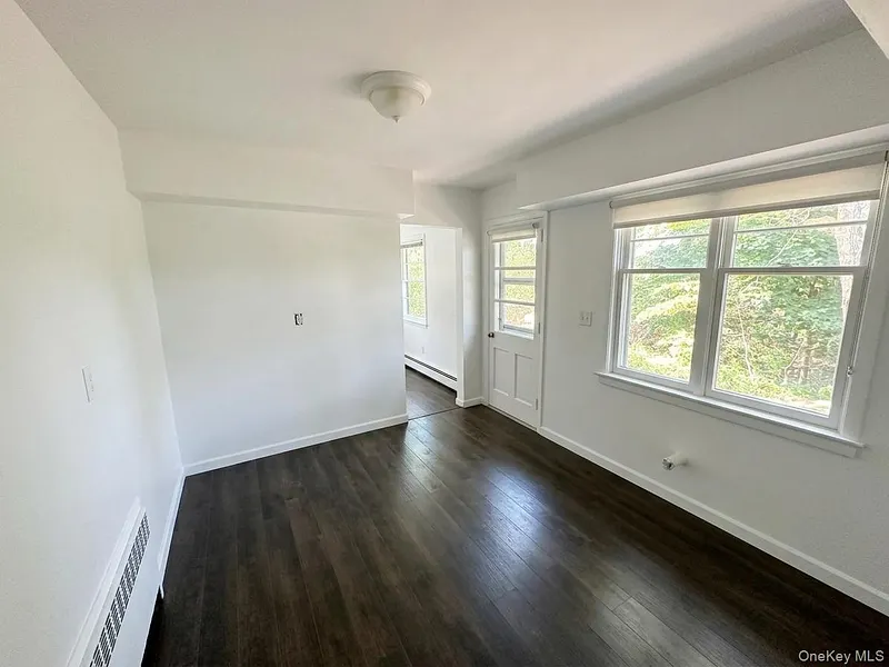 177 Longvue Terrace Photo 5