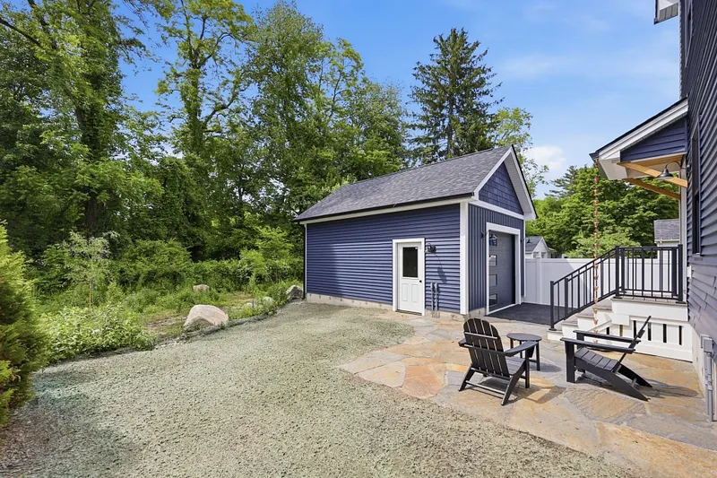 33 Landy Ave Photo 37