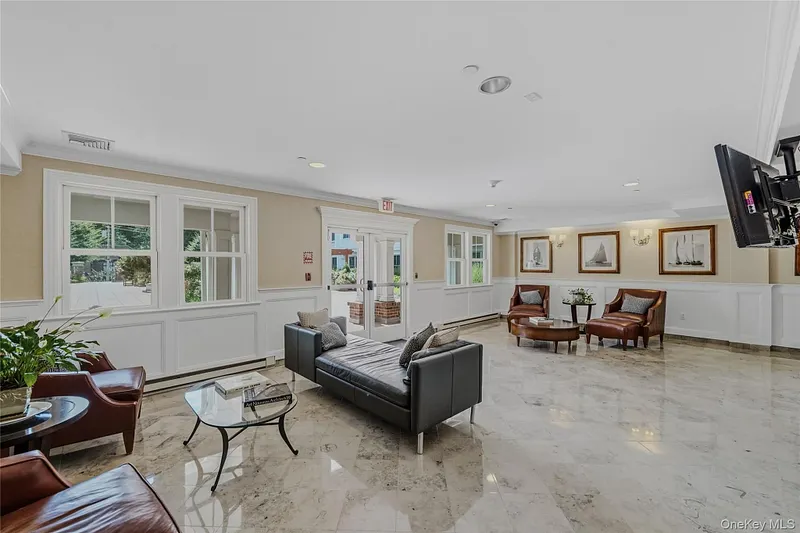 225 Stanley Avenue  #107 Photo 24