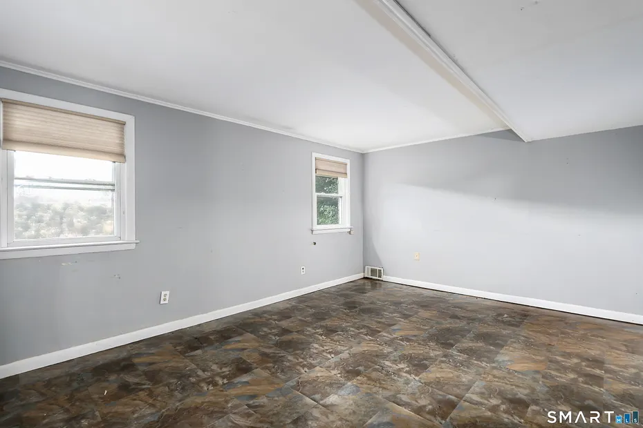 40 Kellogg Street Photo 18