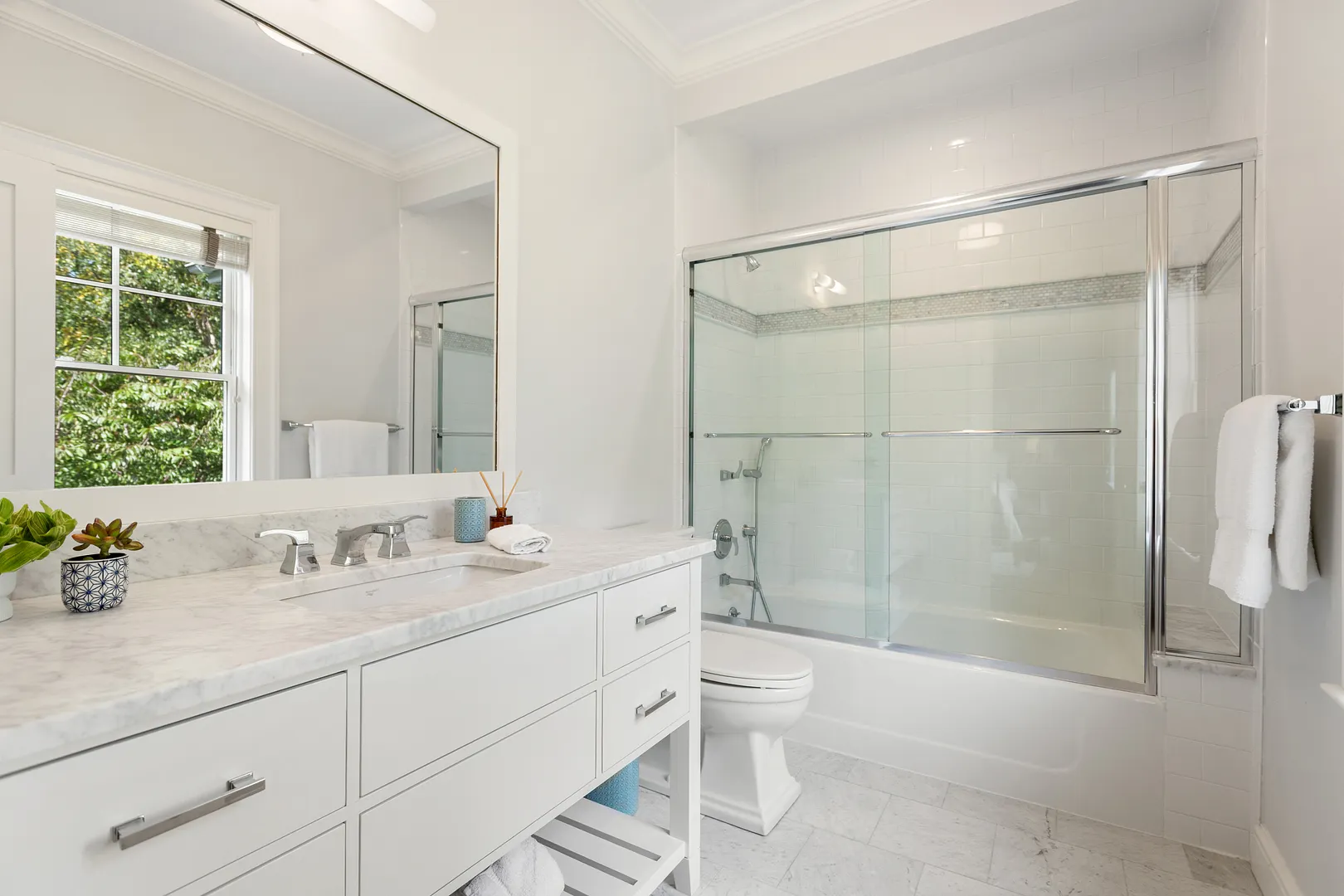 11 Woodside Lane Photo 28
