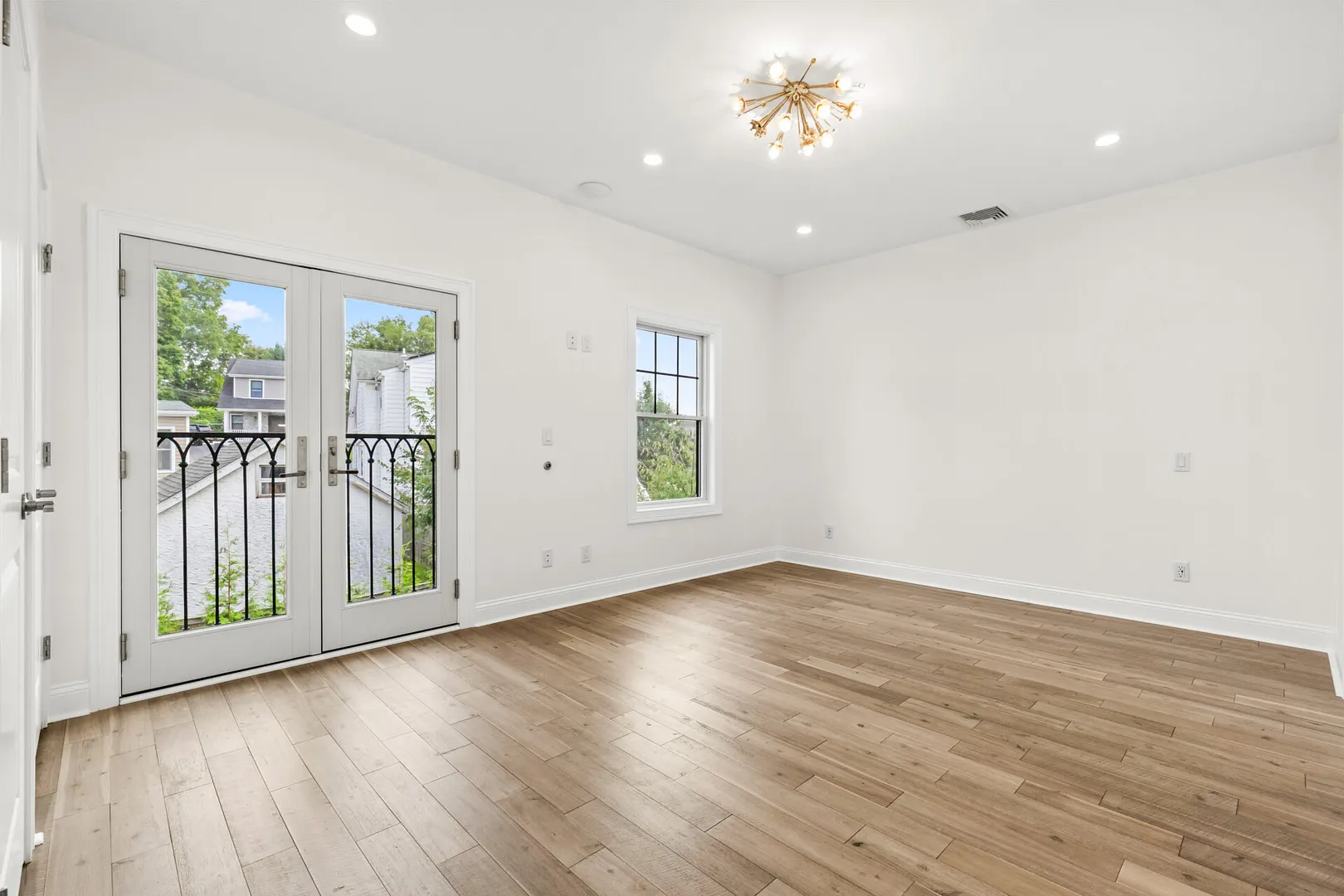 535 2nd Street  #Duplex "R" Photo 12