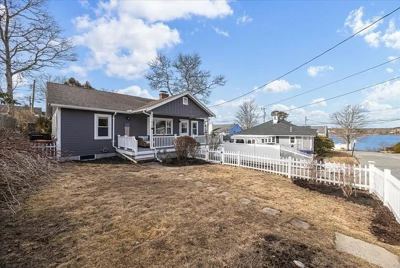 5 Wellington Rd Photo 2