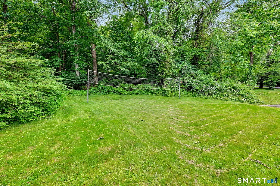 5 Green Hill Road Photo 24