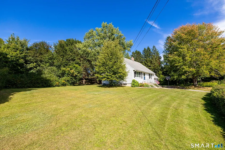 29 Abby Drive Photo 3