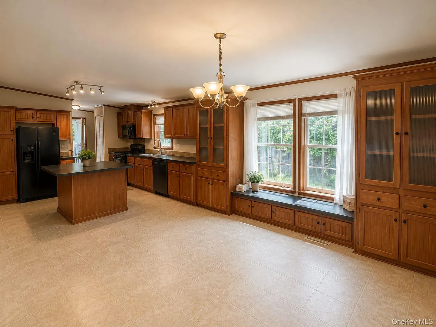131 Rymrock Road  #18 Photo 7