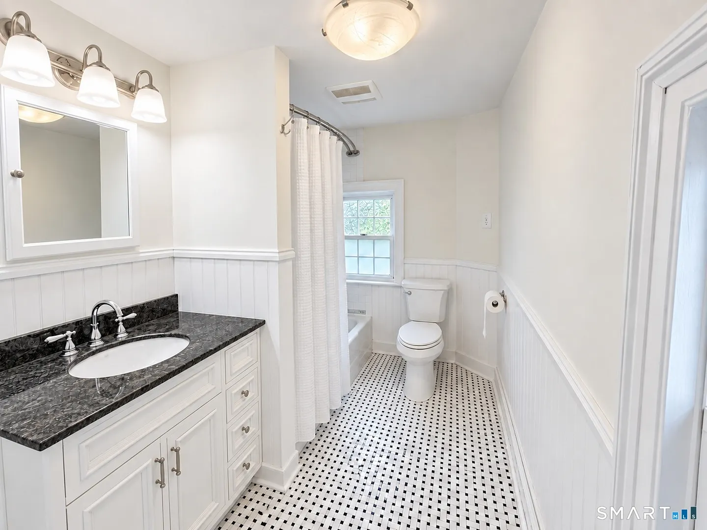 63 Golden Hill Street Photo 16