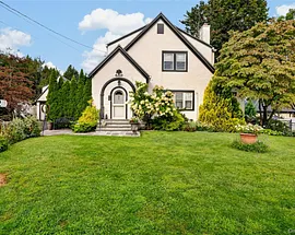 72 Hartsdale Road