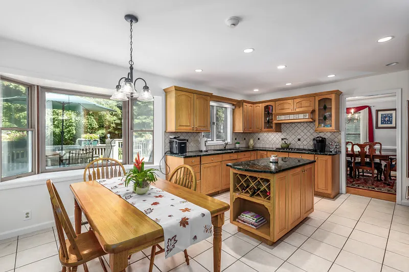 33 Brookwood Drive Photo 15