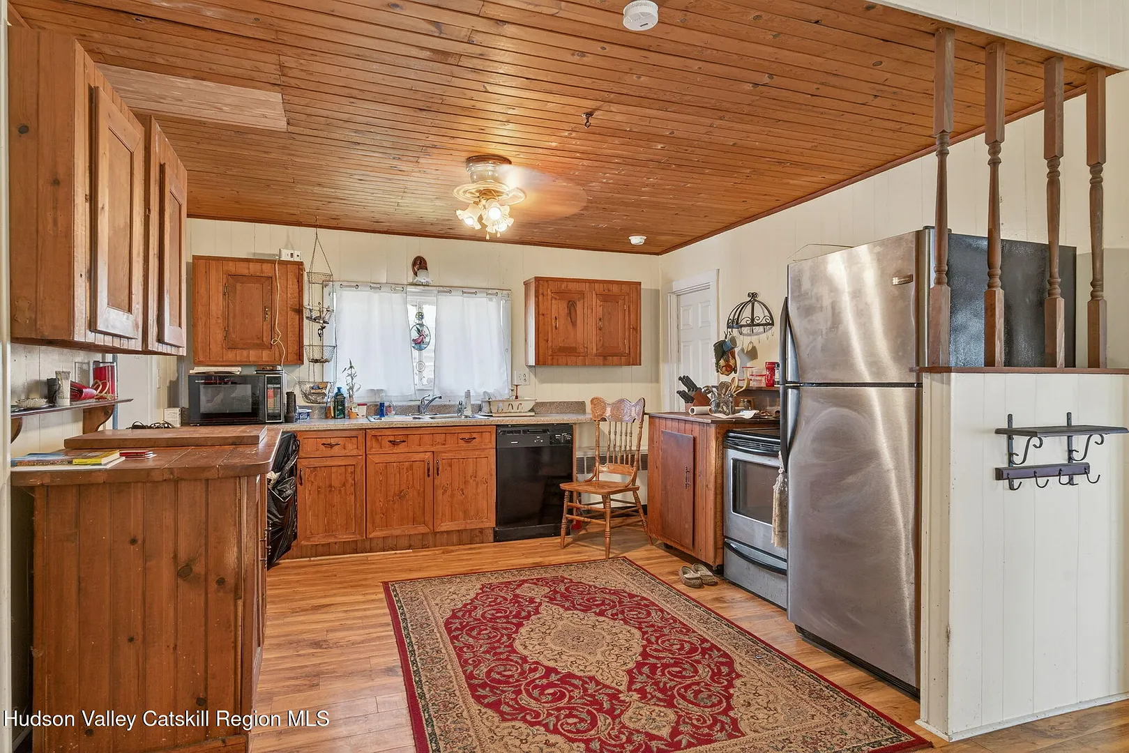 251 Jefferson Heights Photo 5