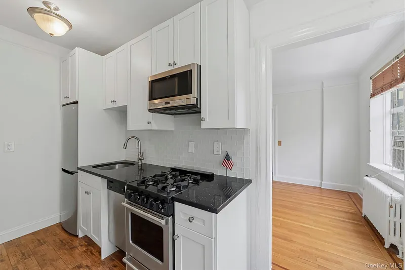 2 Westchester Avenue  #4N Photo 12