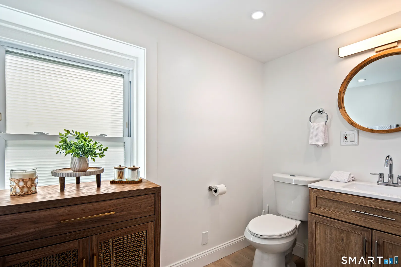 510 Reef Road Photo 17