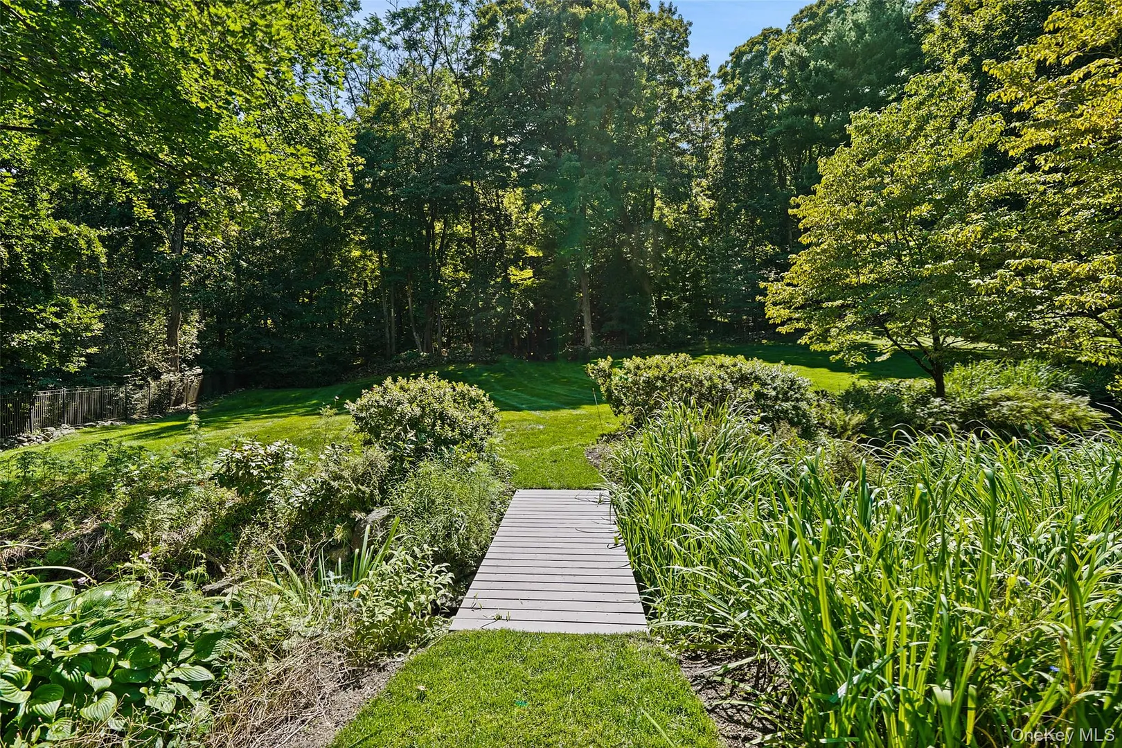29 Upper Hook Road Photo 43