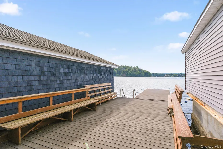 24 Tamarack Road Photo 30