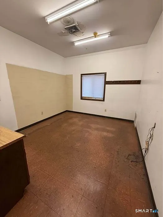 29 Seemans Lane Photo 20