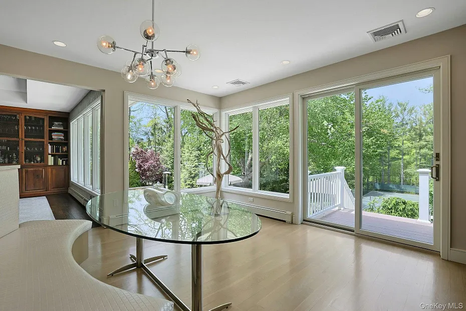 45 Jackson Road Photo 16