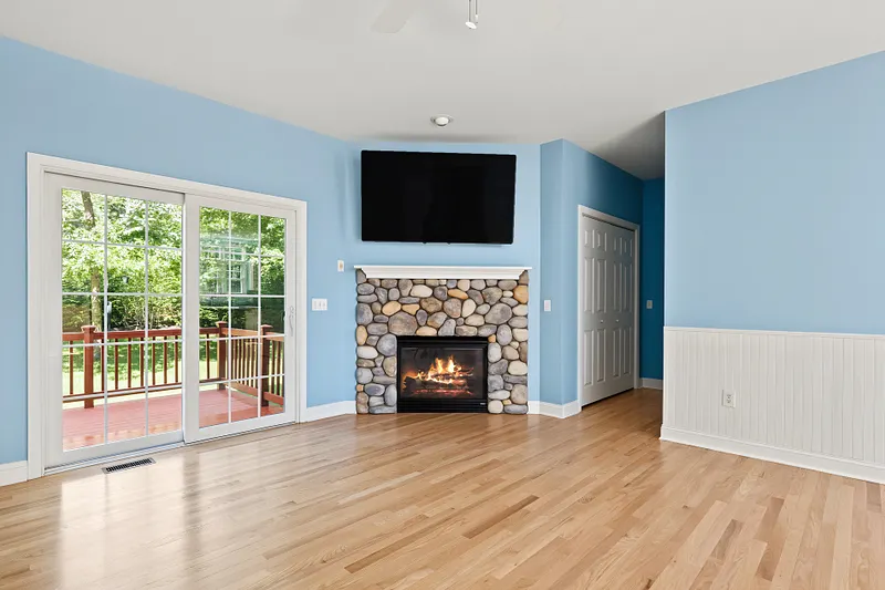 19 Sycamore Drive C Photo 8