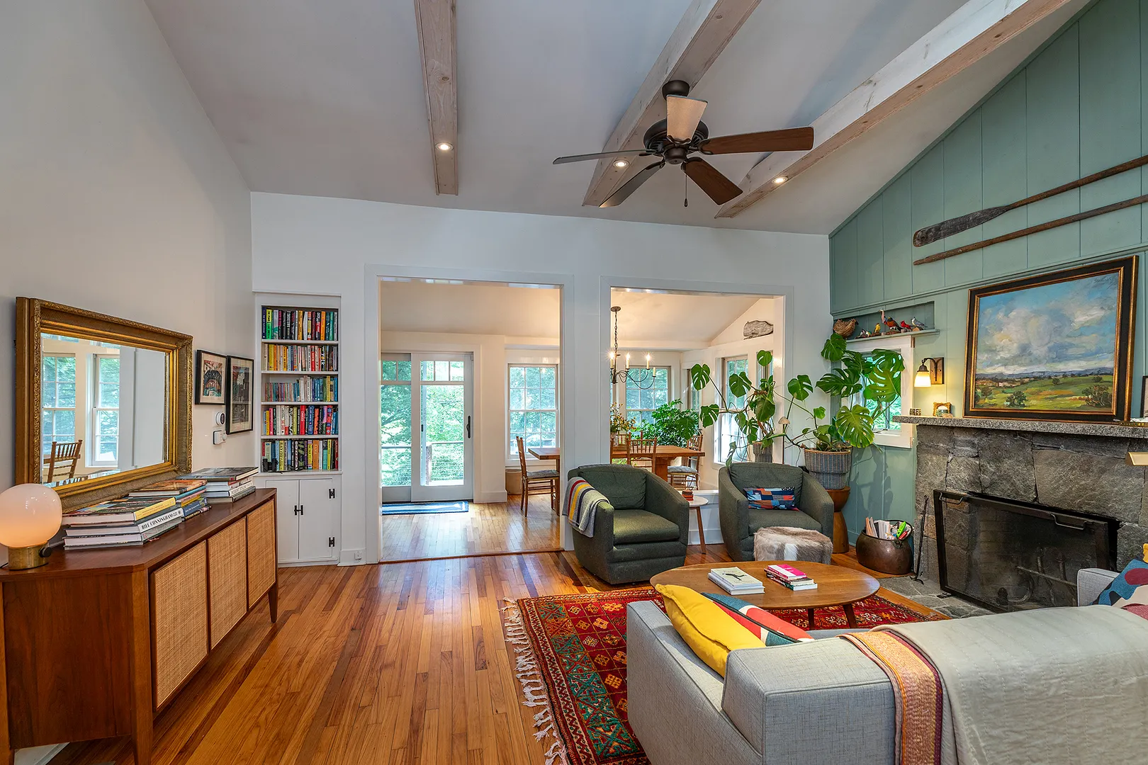 130 Lake Drive Photo 6