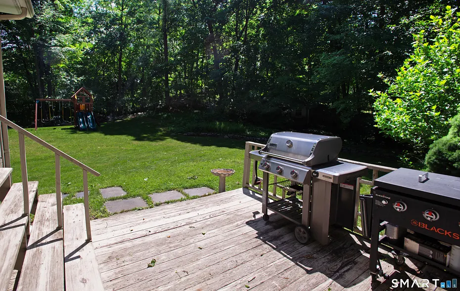 128 Florida Hill Road Photo 3