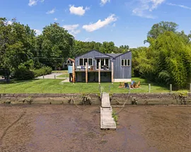 114 Lighthouse Drive