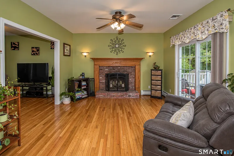 146 Long Hill Road Photo 10