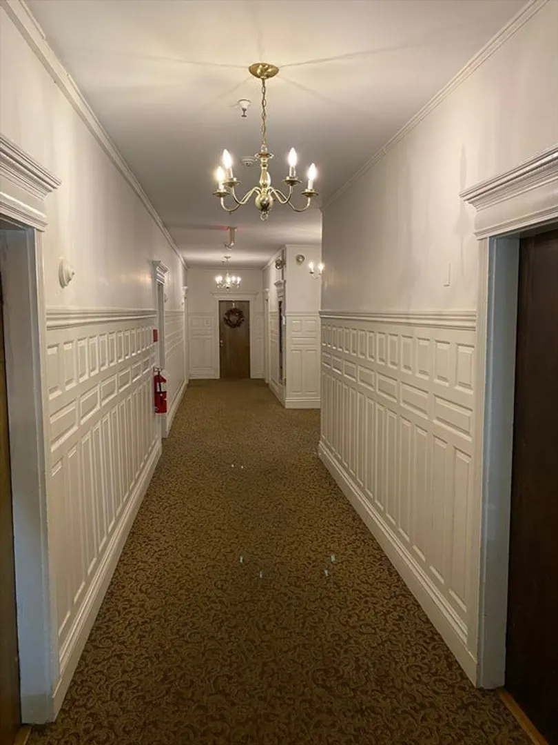 31 Queensberry St  #23 Photo 11