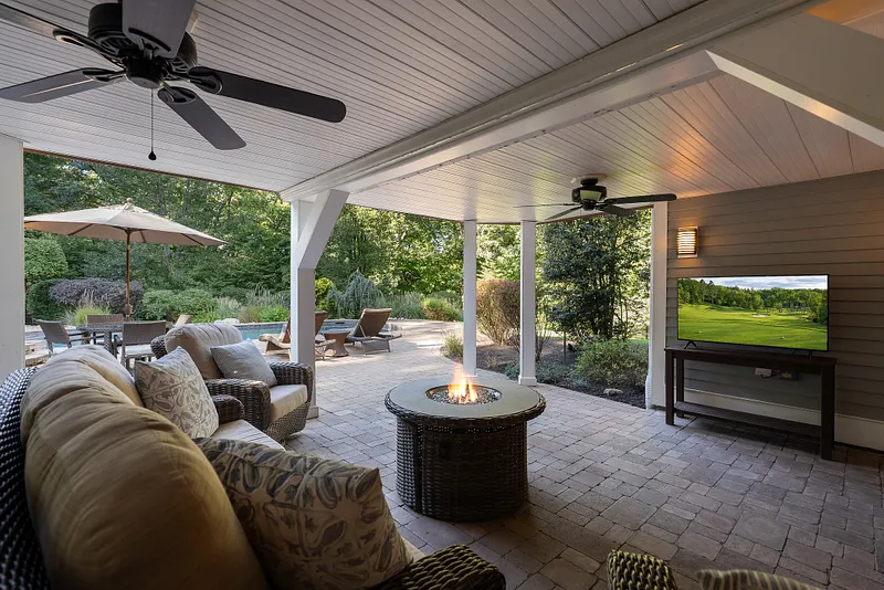 14 Highwood Crossing Photo 34