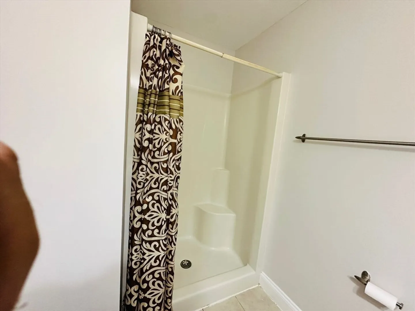 450 Brookside Dr  #B Photo 12