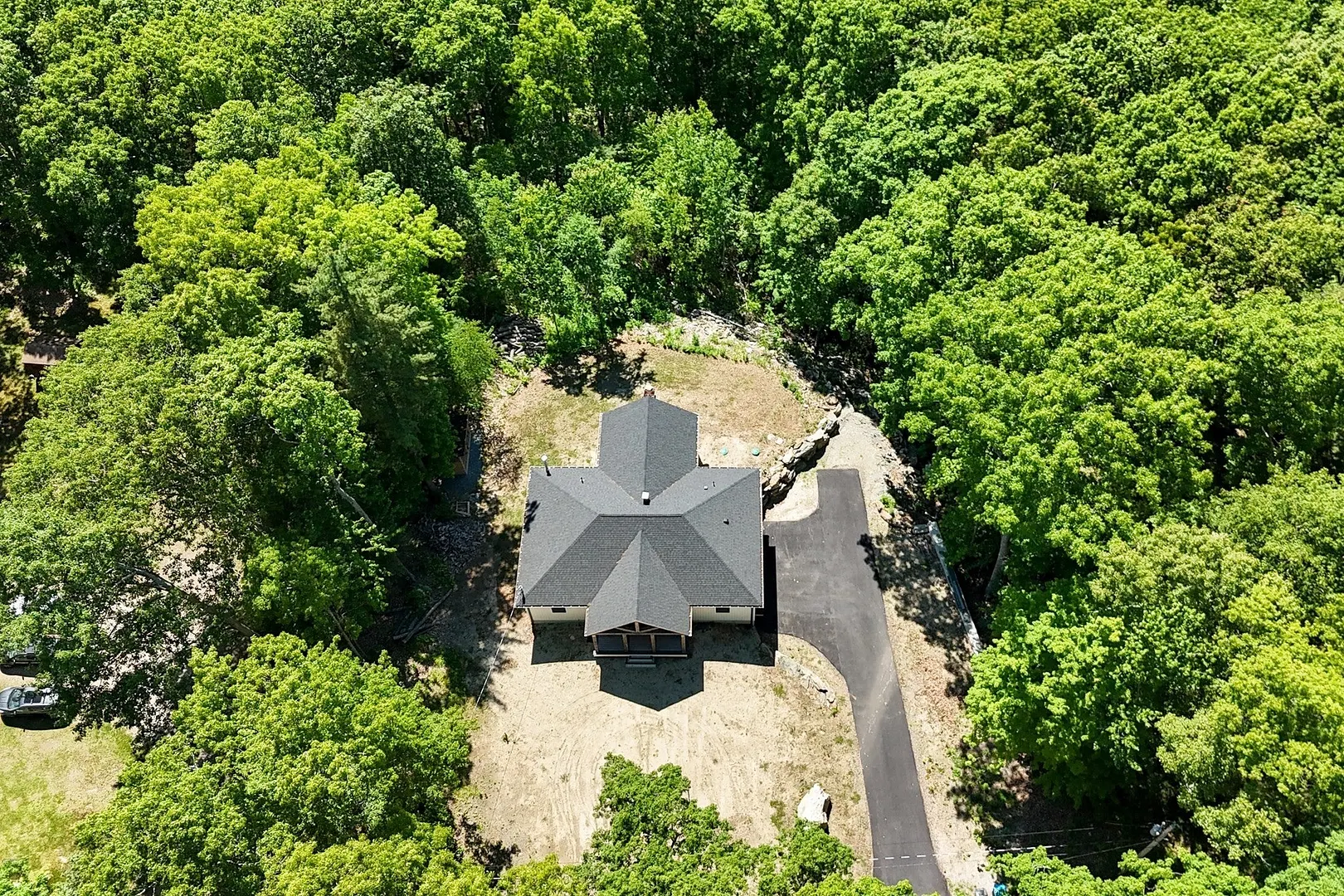 115 Webster Road Photo 12