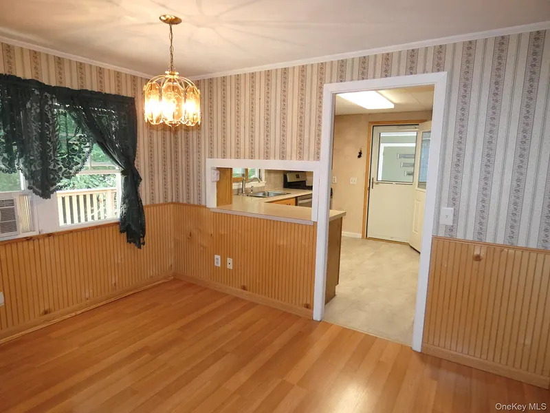 28 Hilltop Drive Photo 13