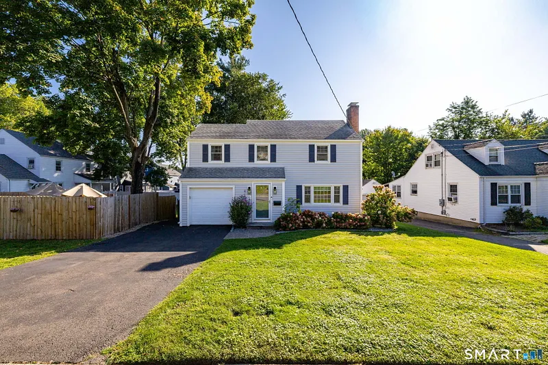 170 Brunswick Avenue Photo 4