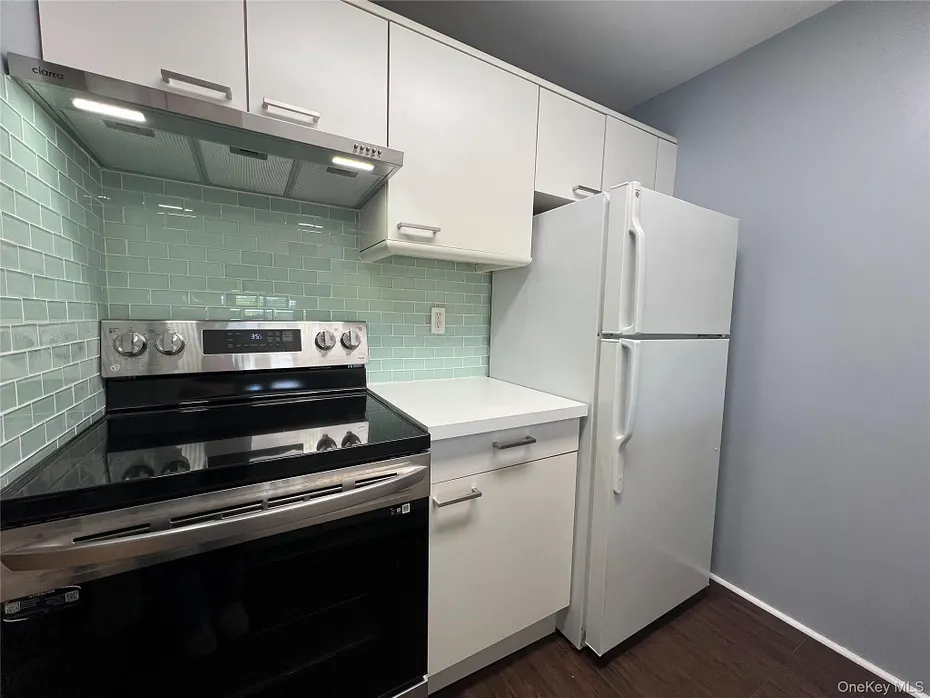 50 Columbus Avenue  #603 Photo 5