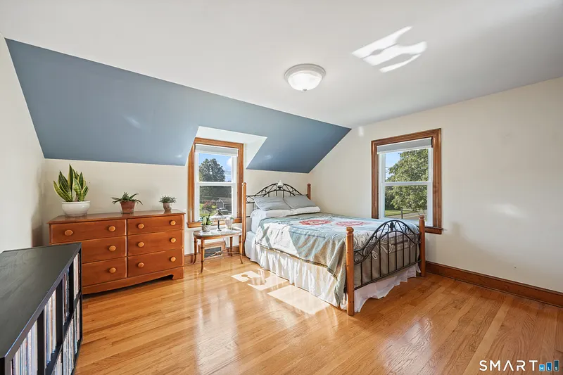 161 Upper State Street Photo 23