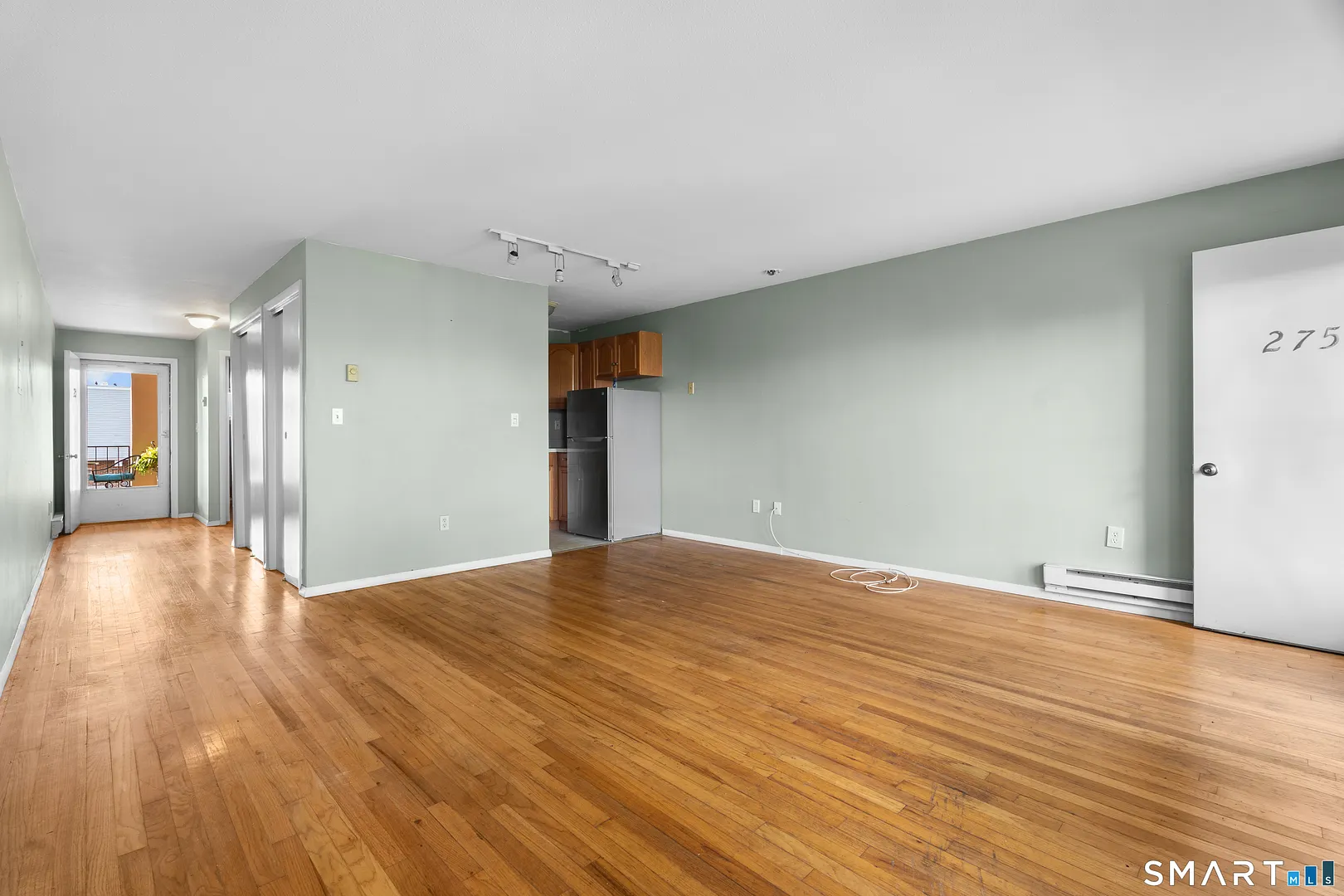 275 West Walk #275 Photo 3