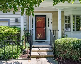 15 Cambridge Drive #15