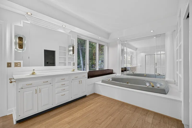 87 Cove Road Photo 21