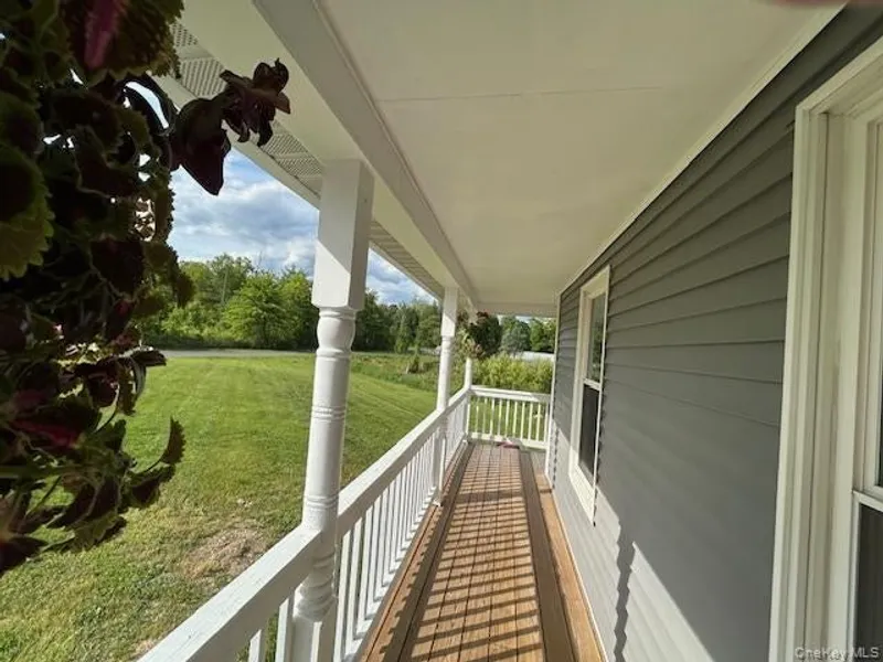 94 Jansen Road Photo 8