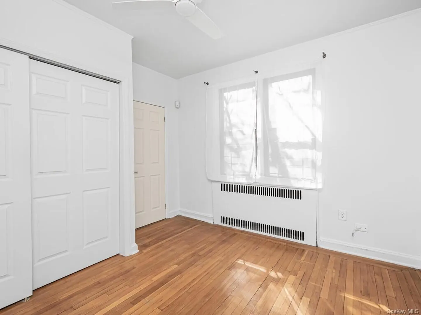 3015 Riverdale Avenue  #2k Photo 7