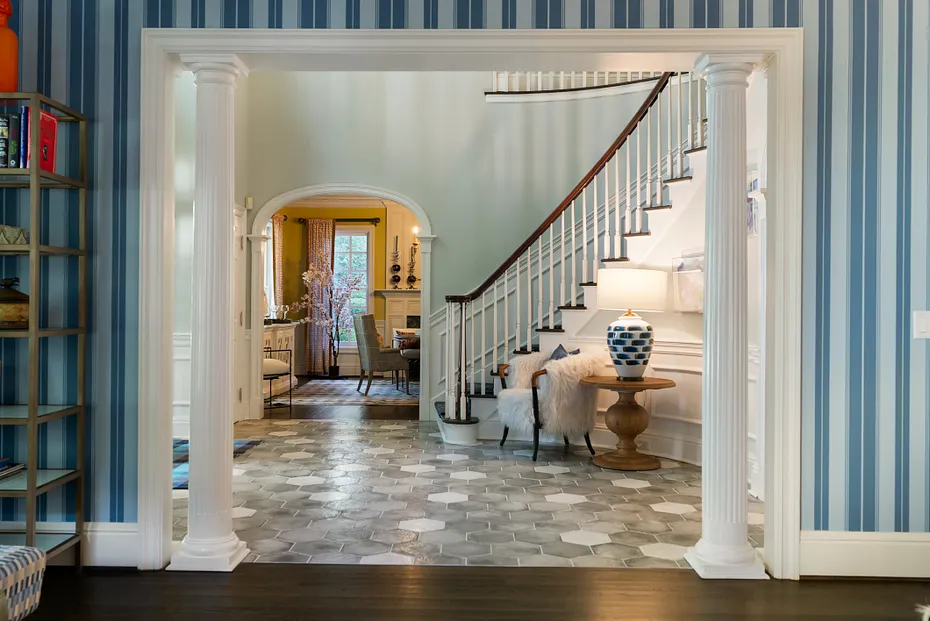 7 Farnham Way Photo 8
