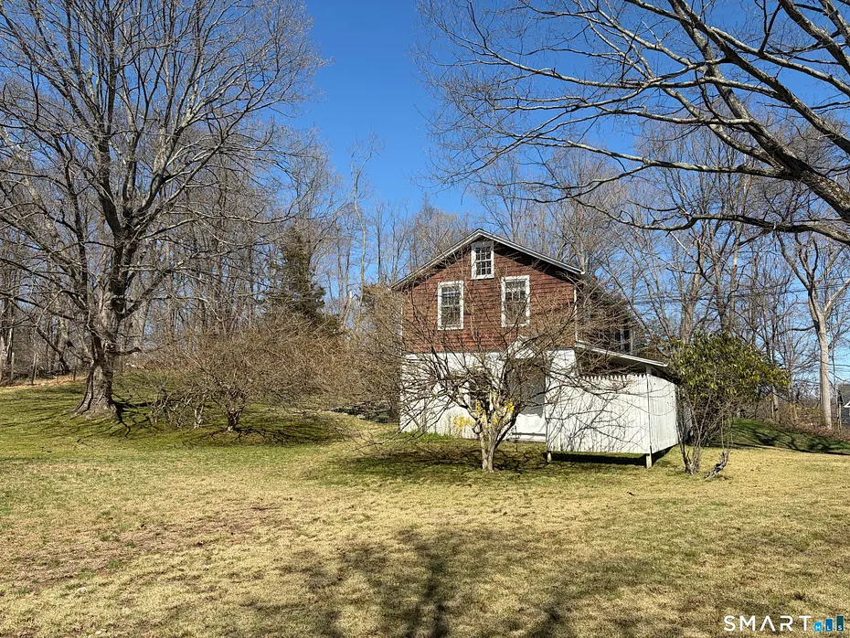 119 Kings Highway North Photo 21