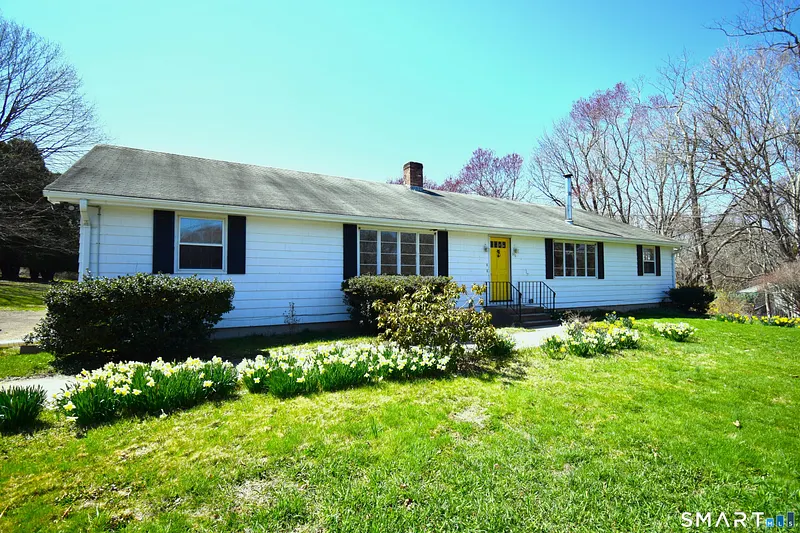 273 Horse Pond Road Photo 30