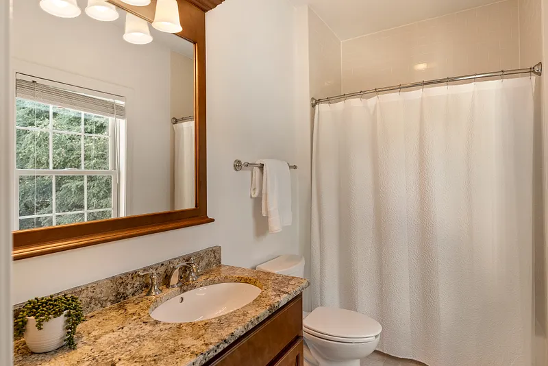 14 Highwood Crossing Photo 25