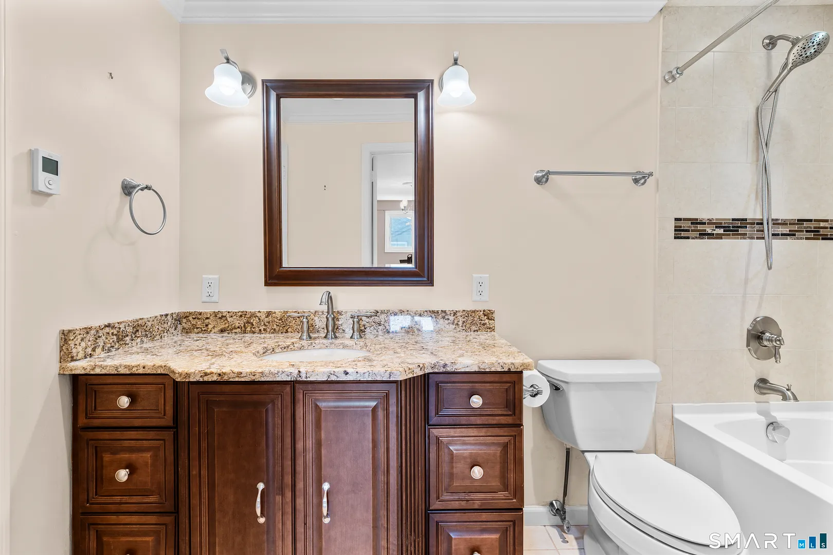 27 Amherst Place Photo 15