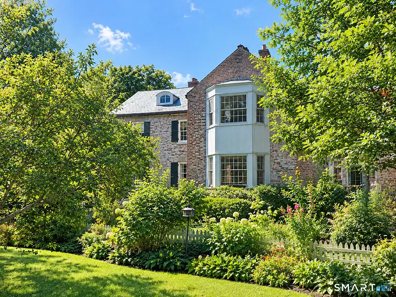 1191 Ridge Road Photo 3