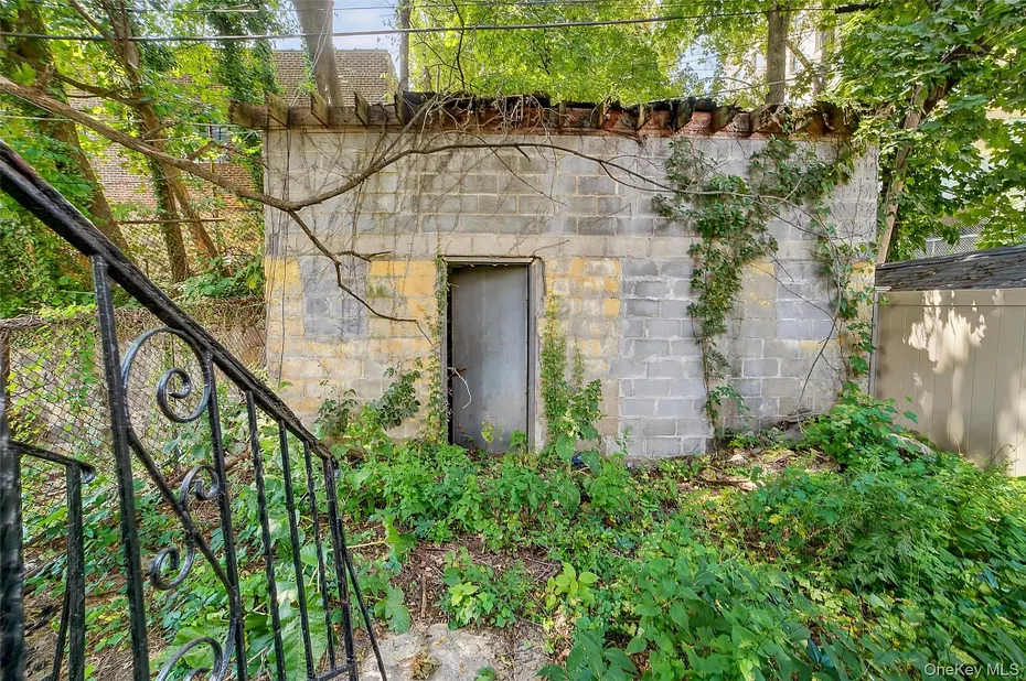 105 Palisade Avenue Photo 33
