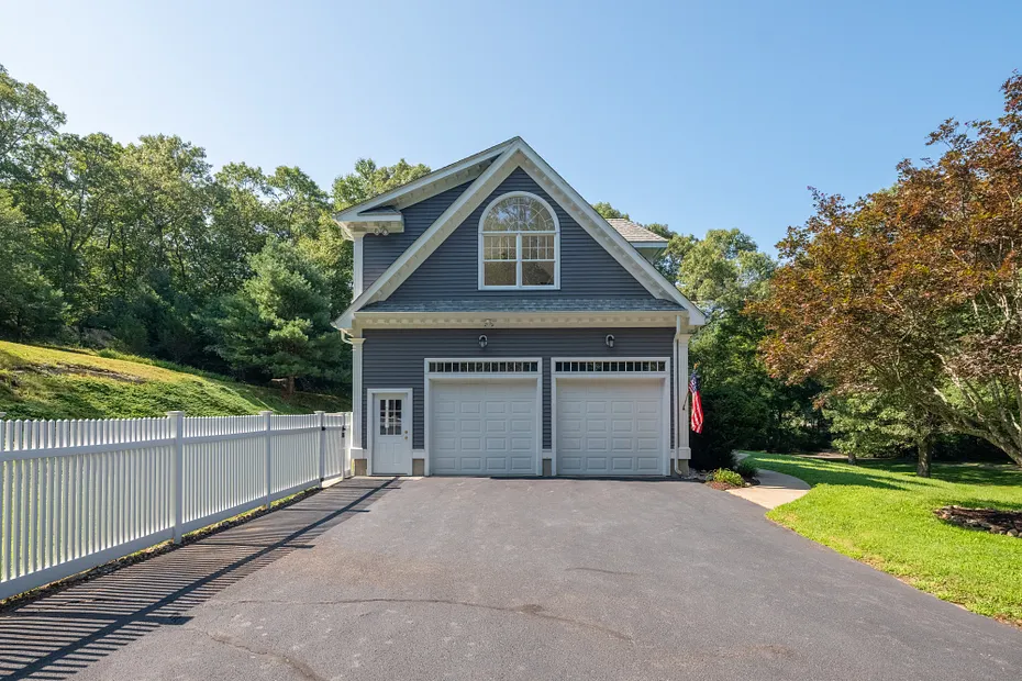 6 Whippletree Lane Photo 41