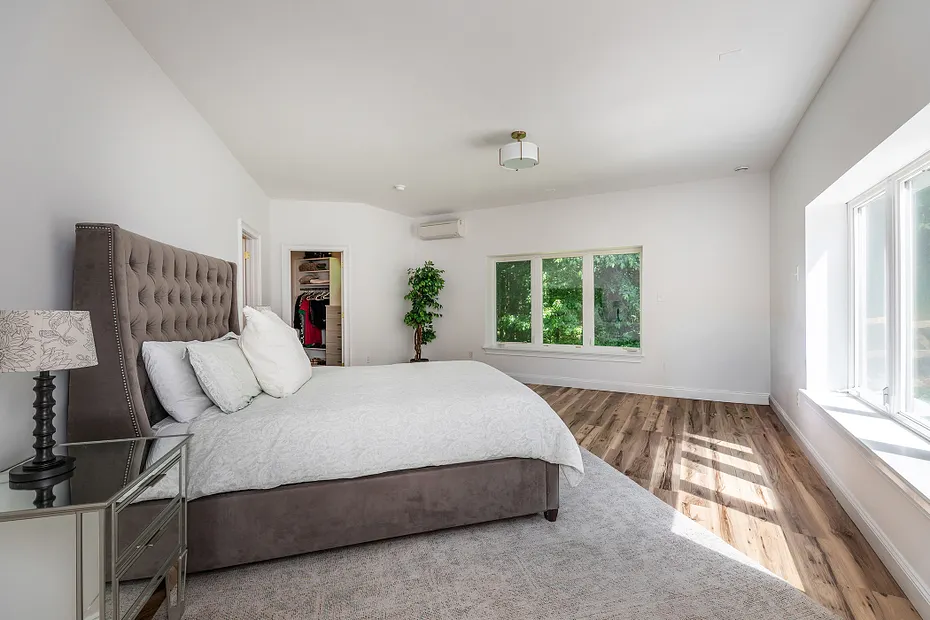 28 Drewbarrie Lane Photo 16