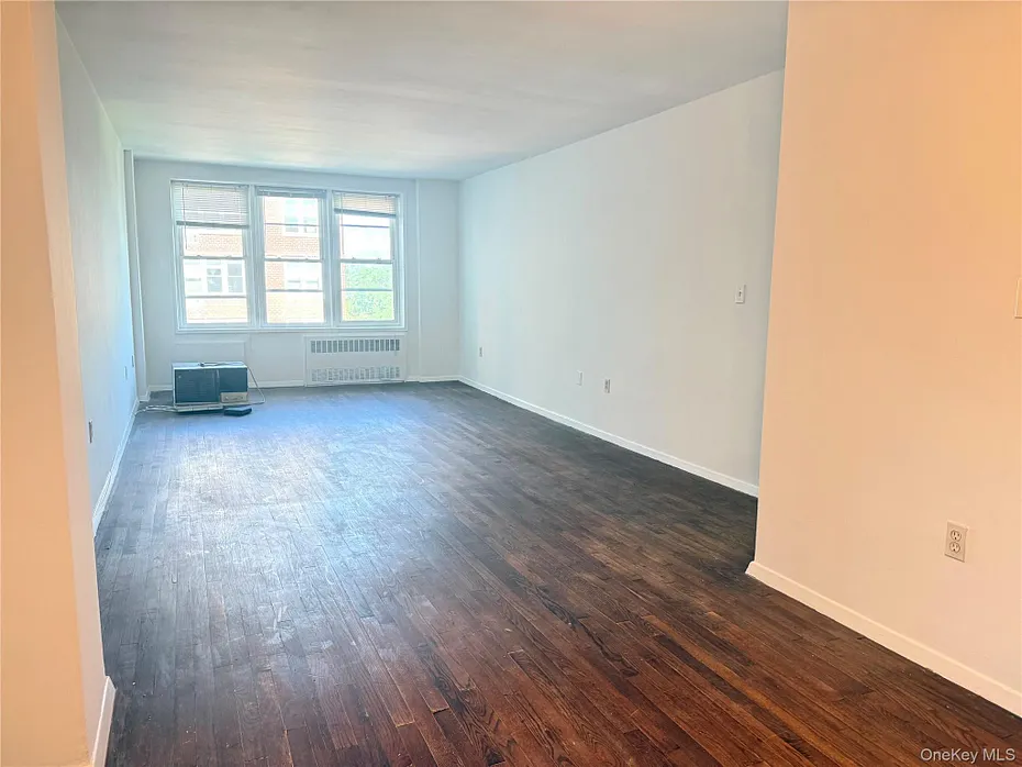 21 Fairview Avenue  #518 Photo 7