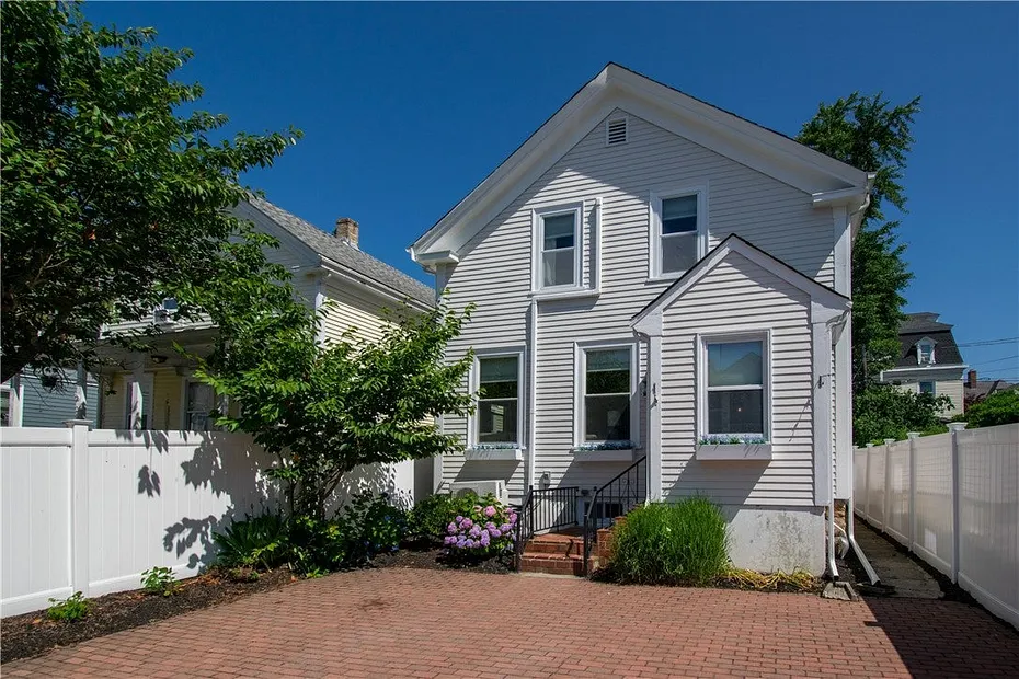 26 Carey Street Photo 1